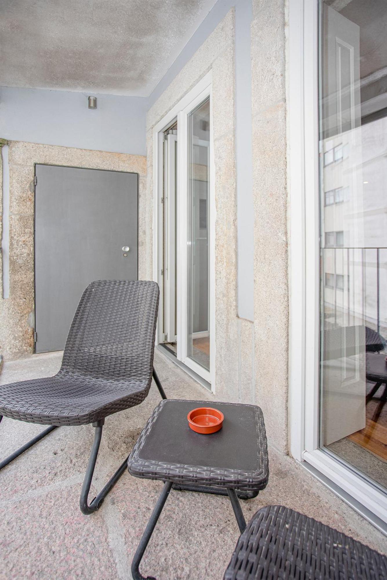 Liiiving In Porto - Heart Of Porto Mezzanine Apartment Exterior photo