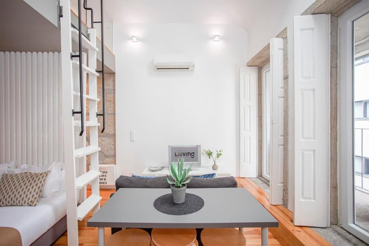 Liiiving In Porto - Heart Of Porto Mezzanine Apartment Exterior photo